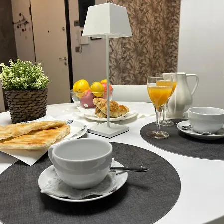 Vico Stella Luxury Apartment, Centro Storico, Porto Antico Acquario Apartment Genoa