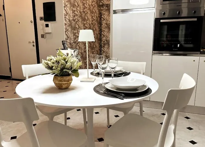 아파트 Vico Stella Luxury Apartment, Centro Storico, Porto Antico Acquario *