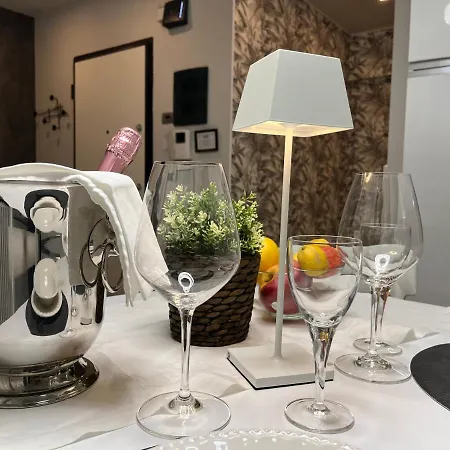 Vico Stella Luxury Apartment, Centro Storico, Porto Antico Acquario 아파트